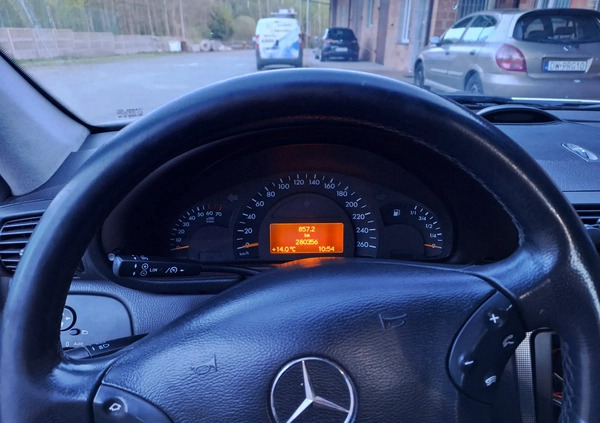 Mercedes-Benz Klasa C cena 10900 przebieg: 280300, rok produkcji 2000 z Sułkowice małe 191